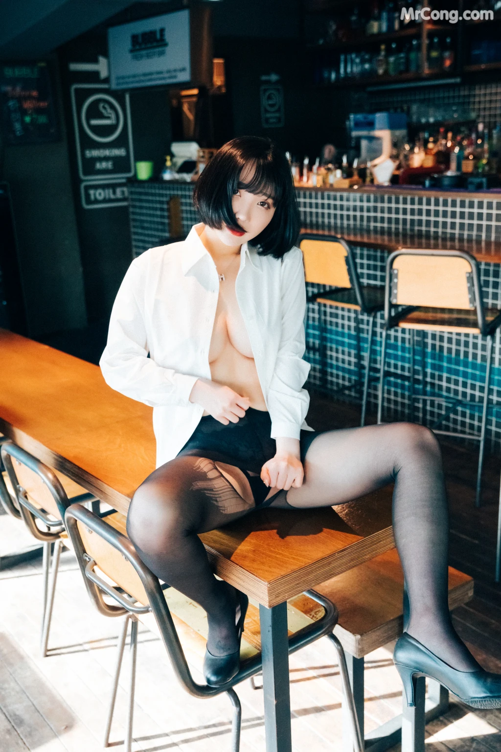[Loozy] Son Ye-Eun (손예은): Tainted Love Bar (126 photos) – Page 6