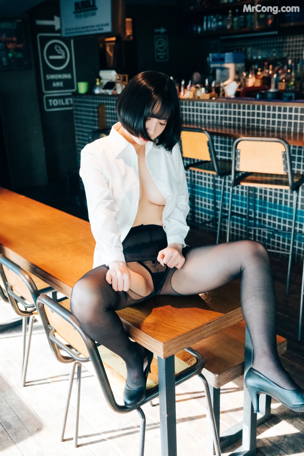 [Loozy] Son Ye-Eun (손예은): Tainted Love Bar (126 photos) – Page 6