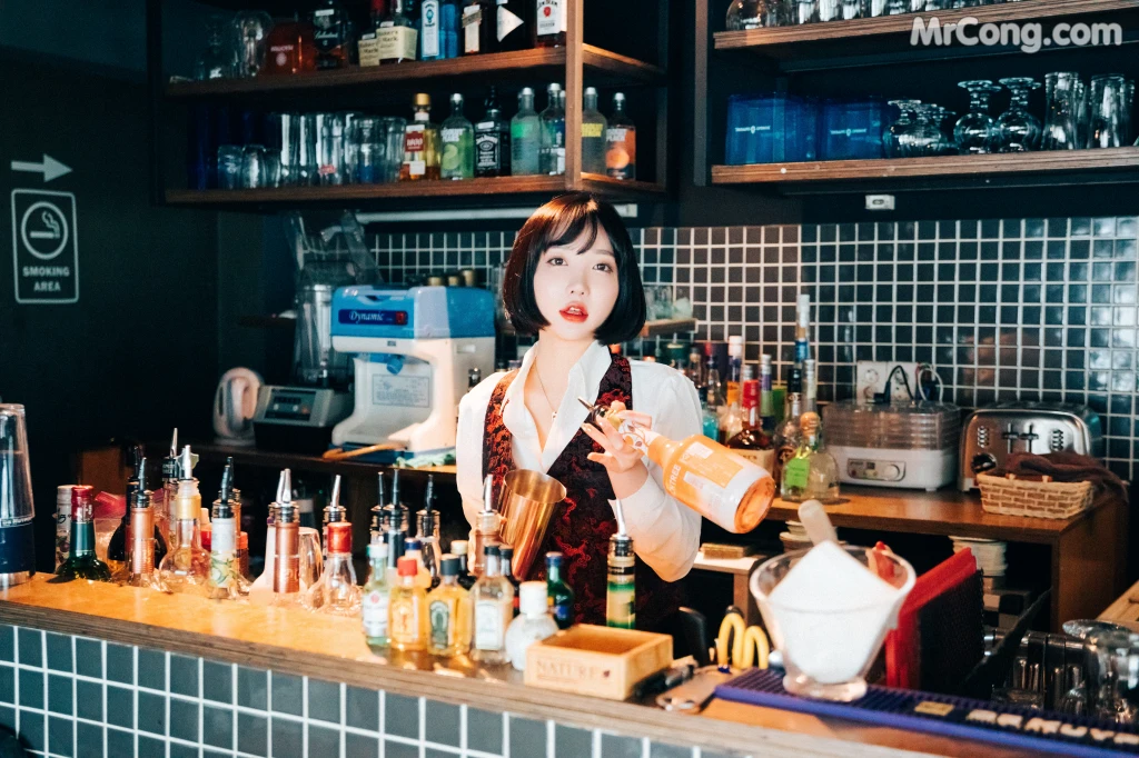 [Loozy] Son Ye-Eun (손예은): Tainted Love Bar (126 photos) – Page 6