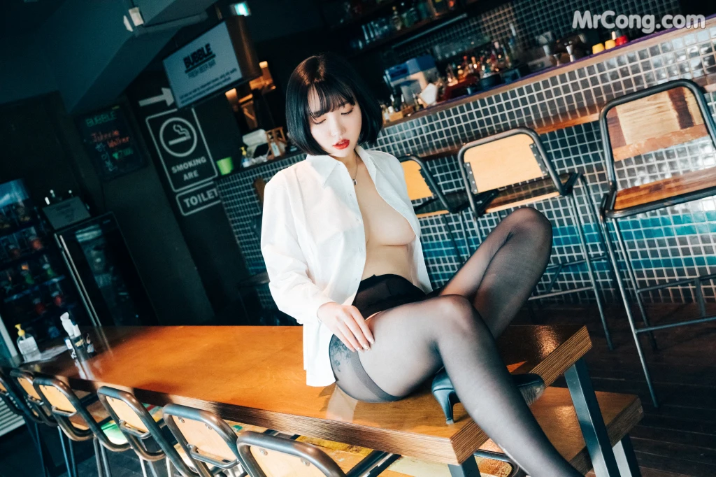 [Loozy] Son Ye-Eun (손예은): Tainted Love Bar (126 photos) – Page 6