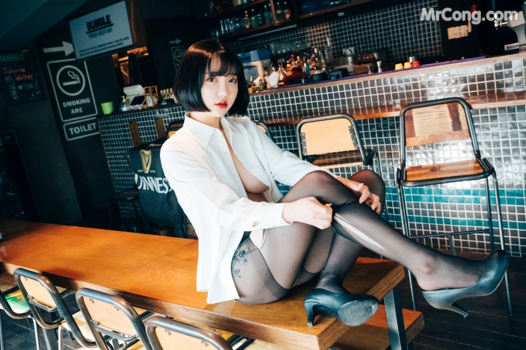 [Loozy] Son Ye-Eun (손예은): Tainted Love Bar (126 photos) – Page 7