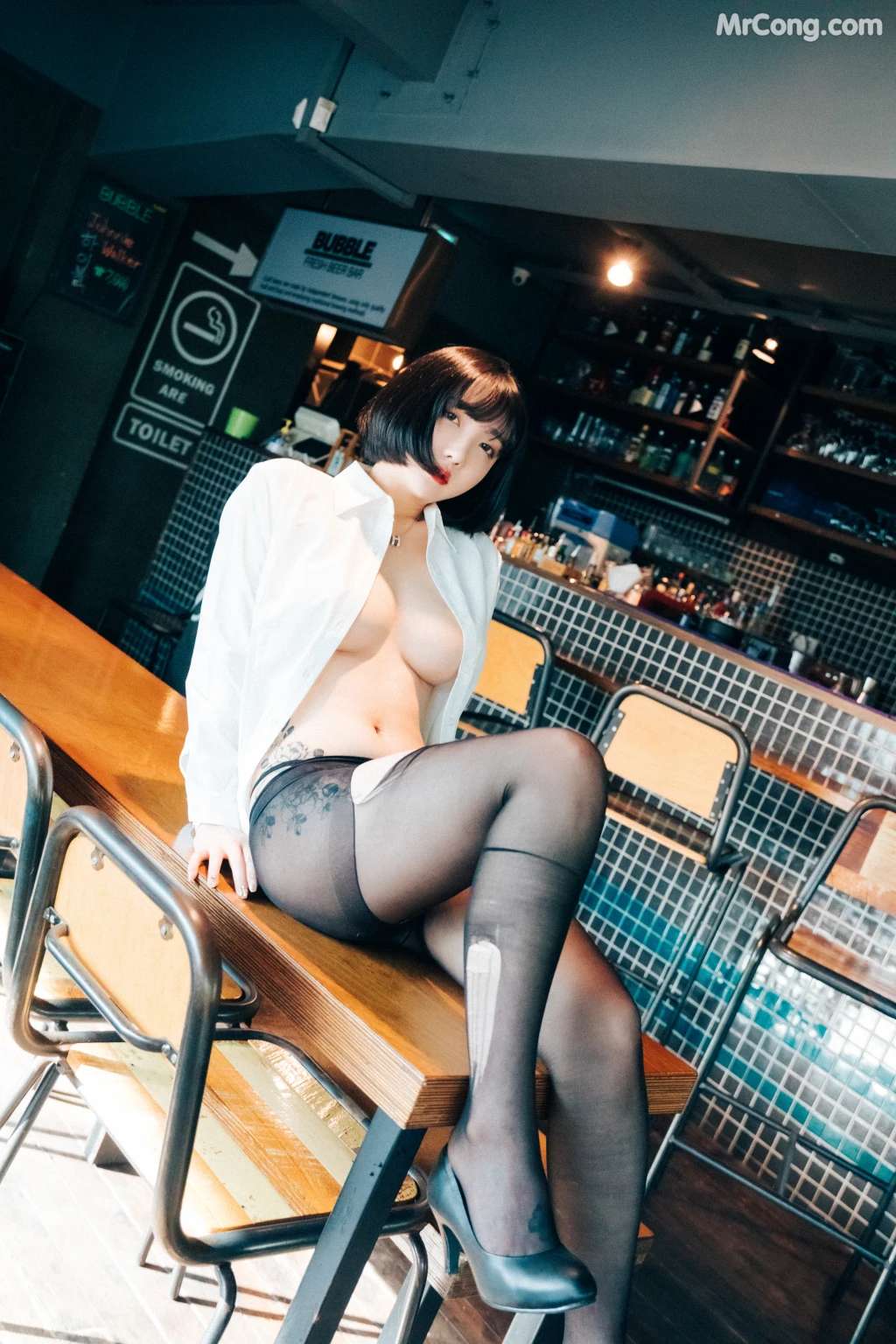 [Loozy] Son Ye-Eun (손예은): Tainted Love Bar (126 photos) – Page 7