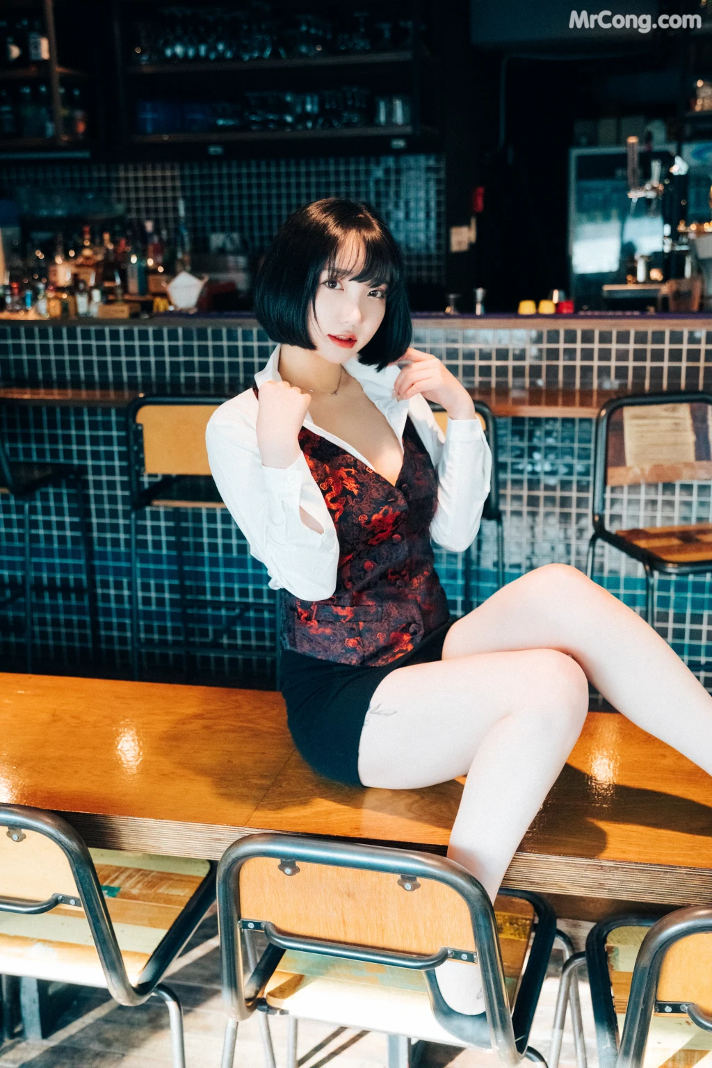 [Loozy] Son Ye-Eun (손예은): Tainted Love Bar (126 photos) – Page 8