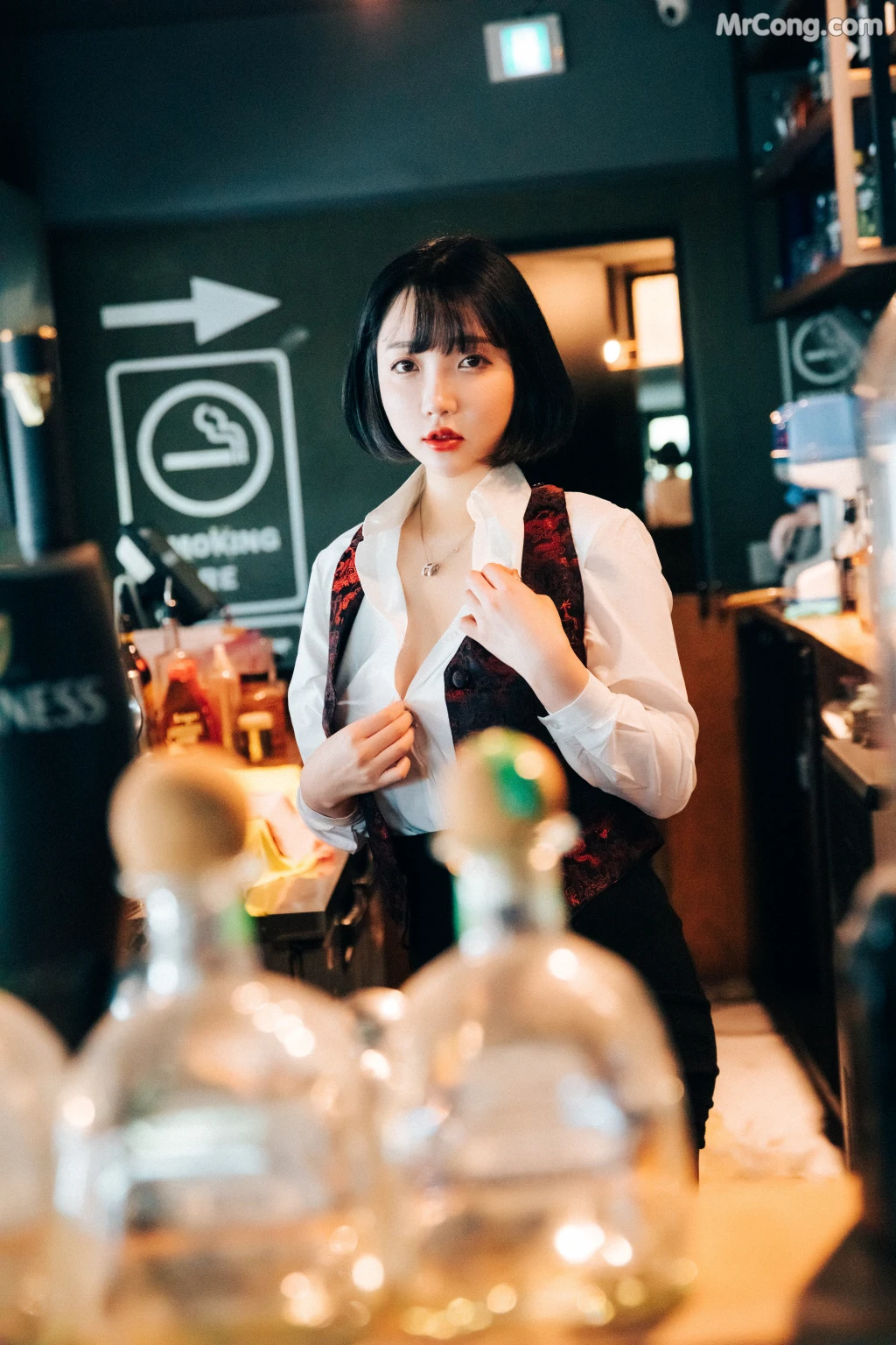 [Loozy] Son Ye-Eun (손예은): Tainted Love Bar (126 photos) – Page 8