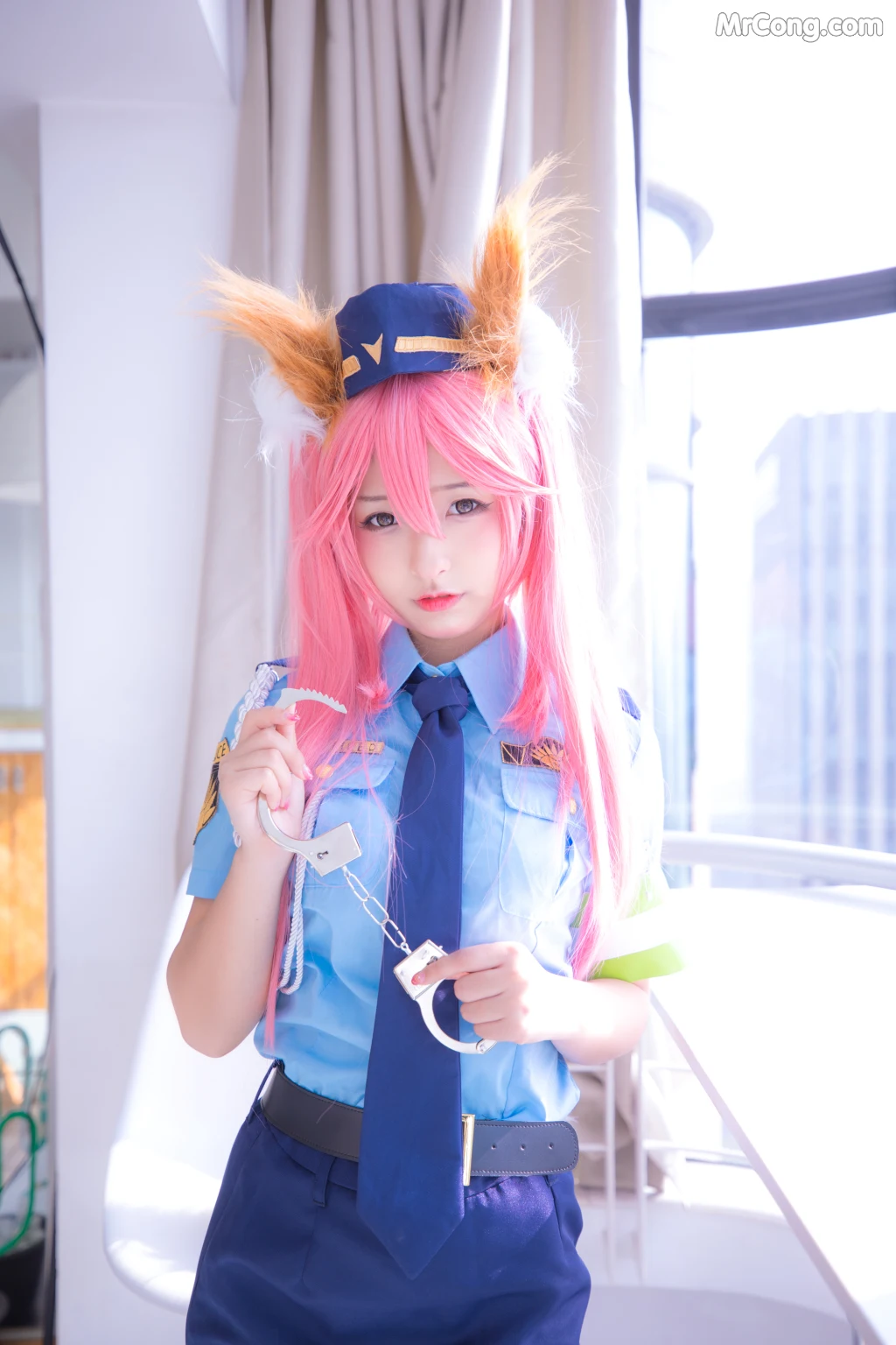 Coser@神楽坂真冬 Vol.009: 後で逮捕してもいい? (150 photos)