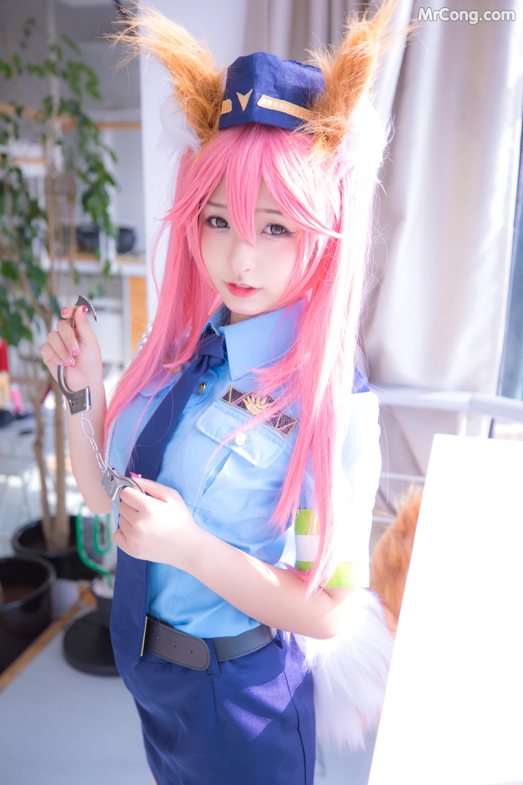 Coser@神楽坂真冬 Vol.009: 後で逮捕してもいい? (150 photos)