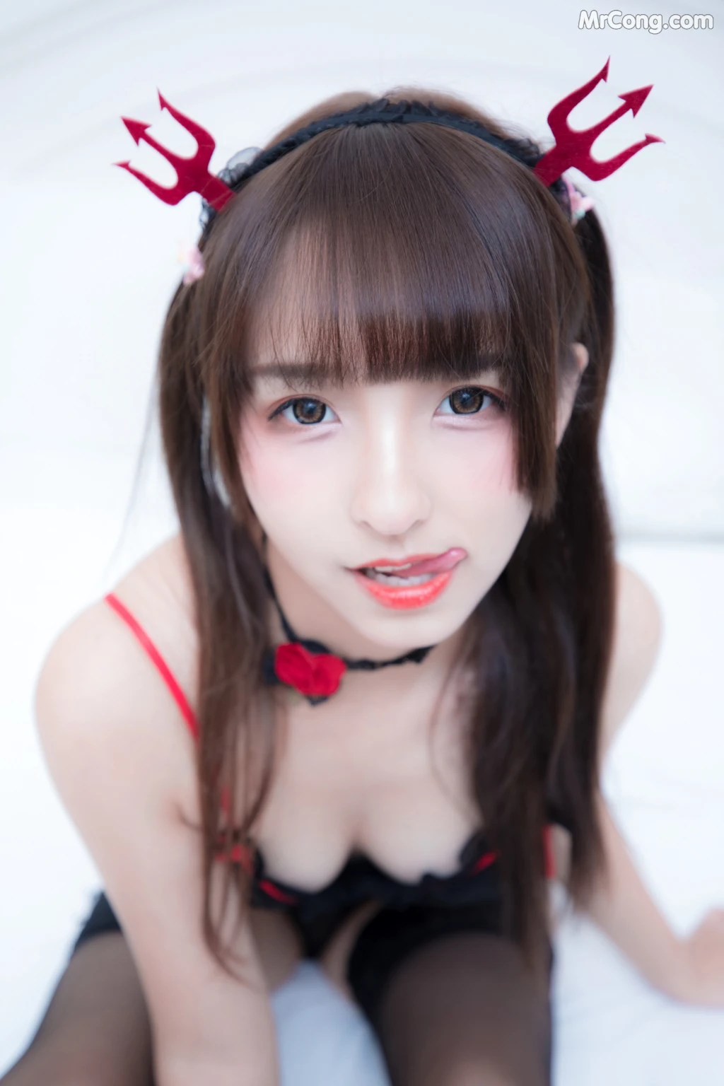 Coser@神楽坂真冬 Vol.011: Little Devil (150 photos)