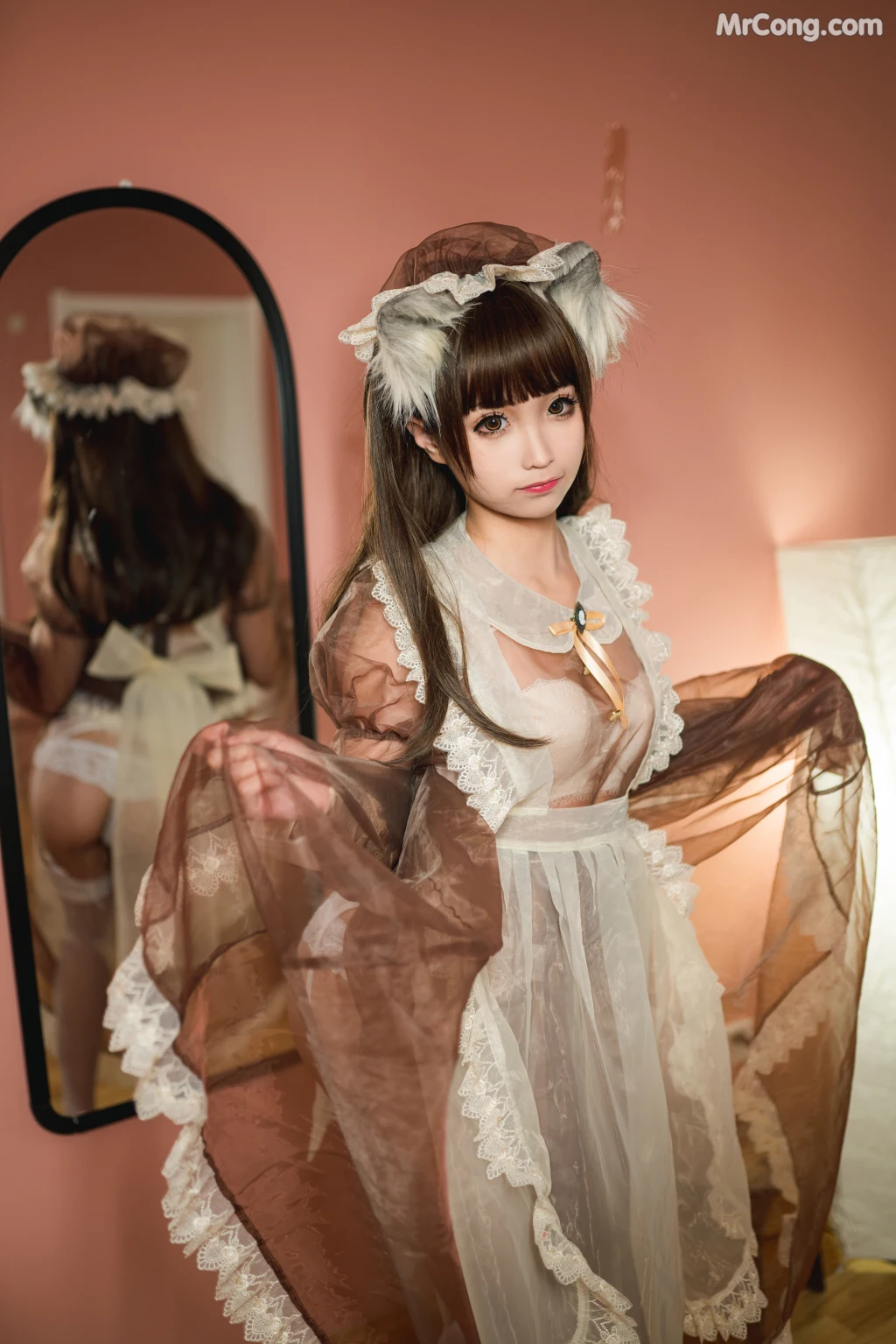 Coser@蠢沫沫 (chunmomo) Vol.042: 棕透明女仆 (61 photos) – Page 2