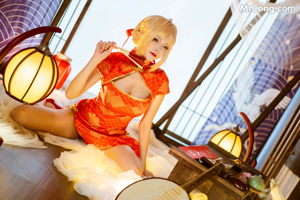 Coser@Xia Xiao Qiu Qiu Qiu (夏小秋秋秋) No.023: 尼禄旗袍 (12 photos)