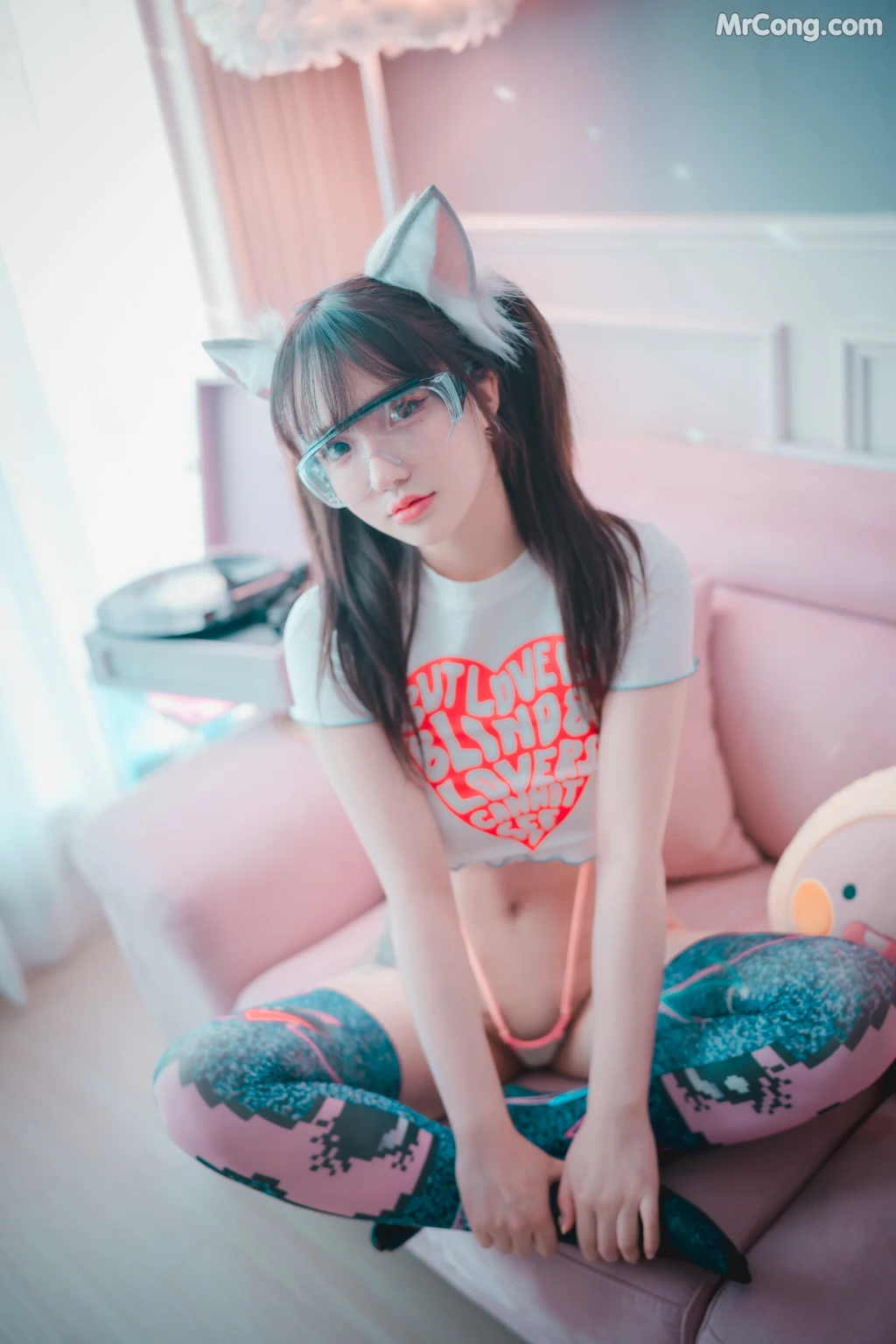 DJAWA Photo – Son Ye-Eun (손예은): “Retro Gaming Girl” (133 photos) – Page 5