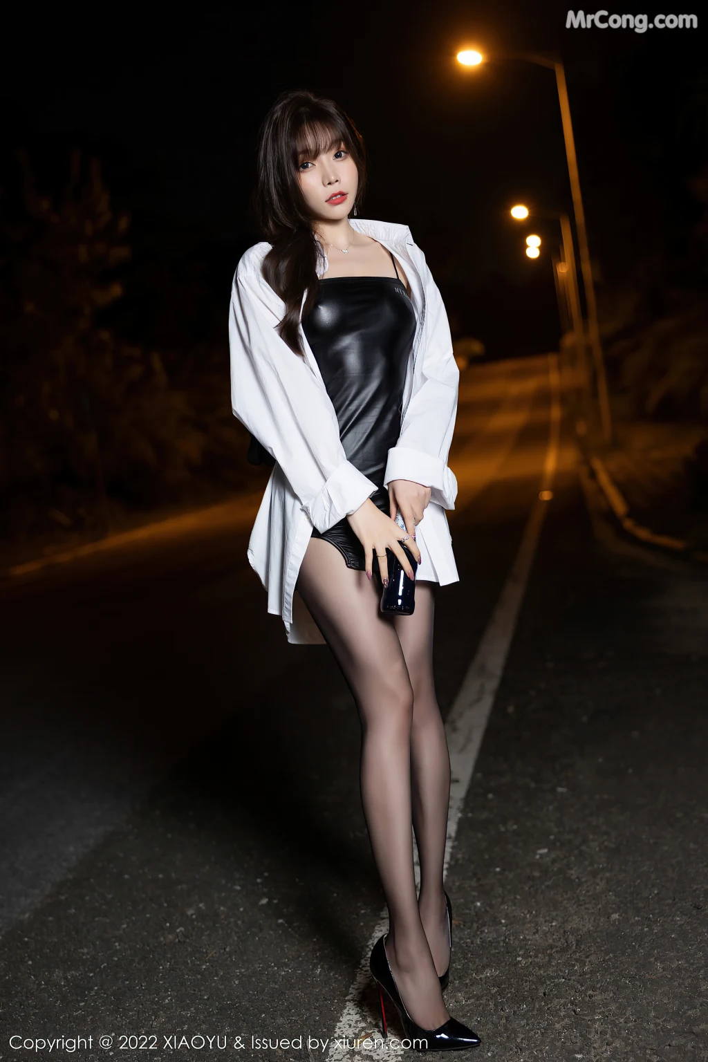 XiaoYu Vol.800: Booty (芝芝) (81 photos)