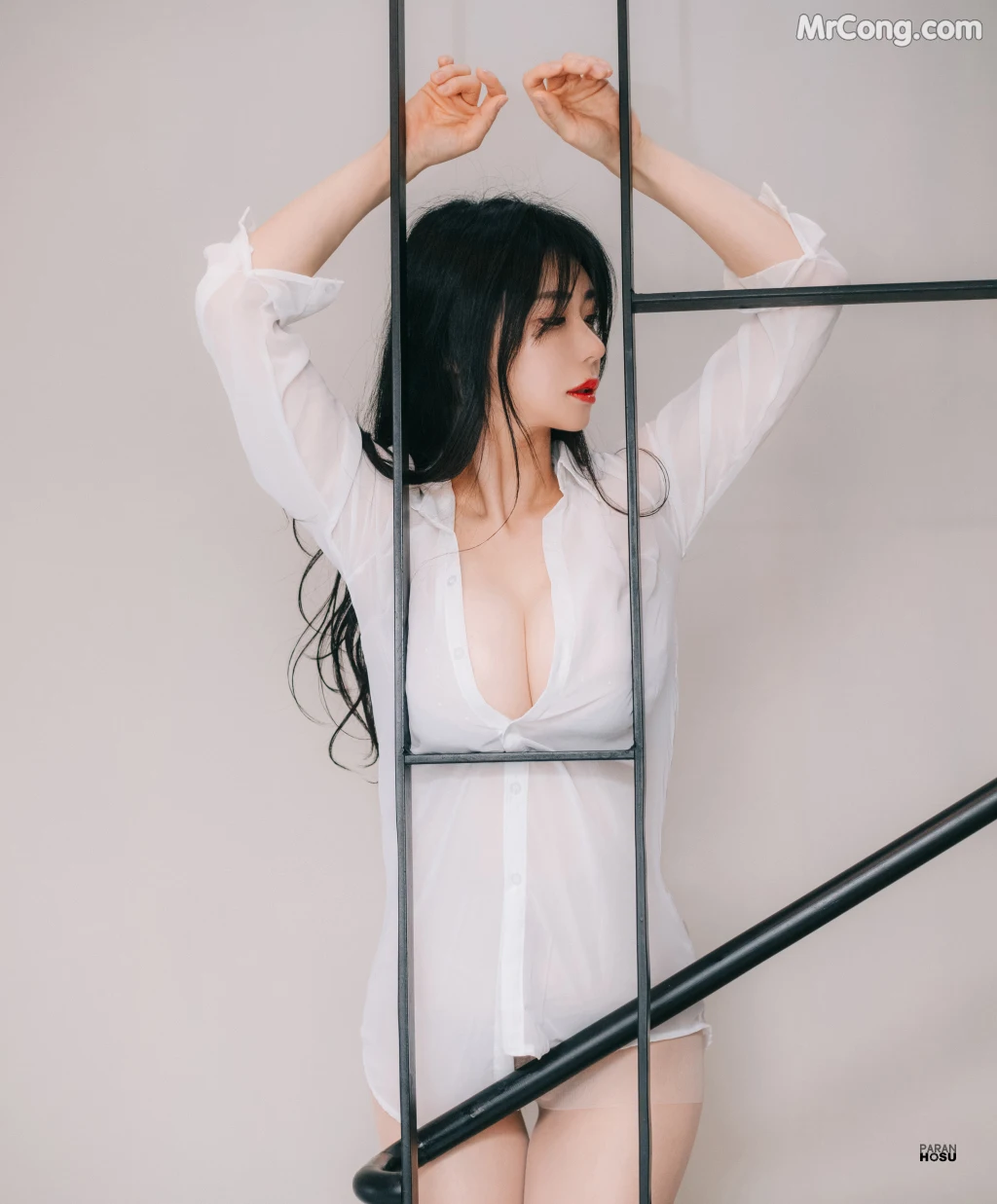 [Paranhosu] Sia_S22: Gift (51 photos) – Page 5