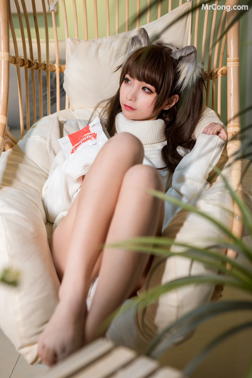 Coser@蠢沫沫 (chunmomo) Vol.046: 白毛衣 (45 photos) – Page 3