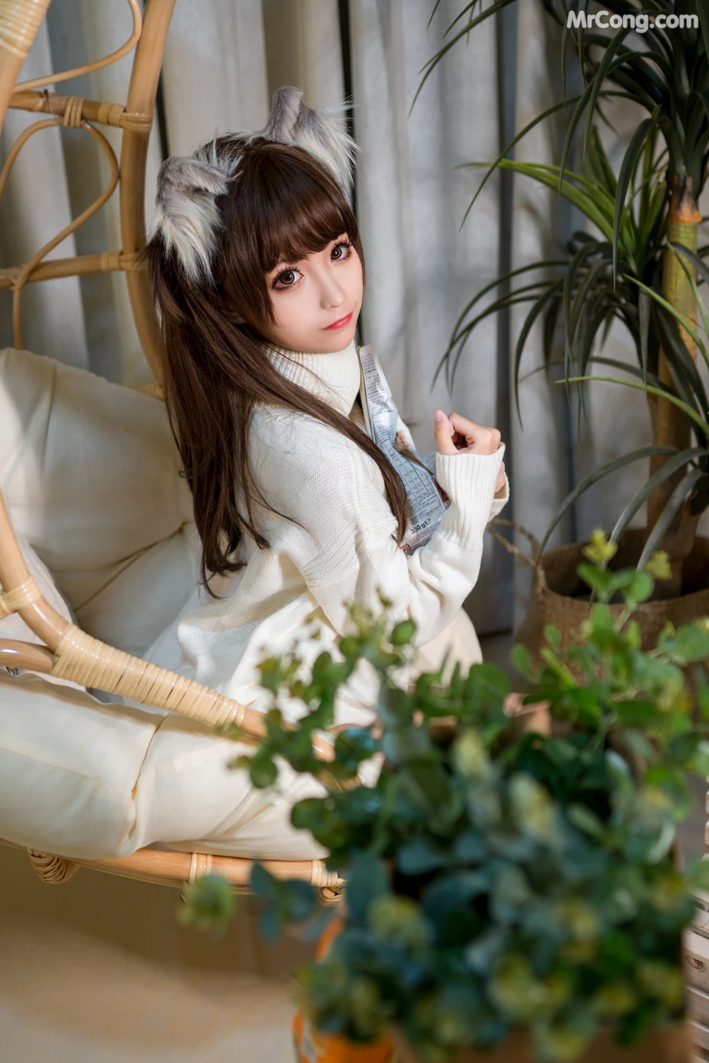 Coser@蠢沫沫 (chunmomo) Vol.046: 白毛衣 (45 photos) – Page 3