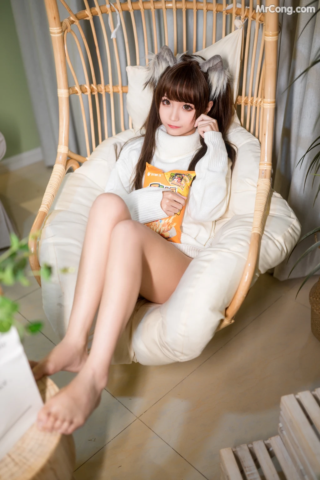 Coser@蠢沫沫 (chunmomo) Vol.046: 白毛衣 (45 photos) – Page 4