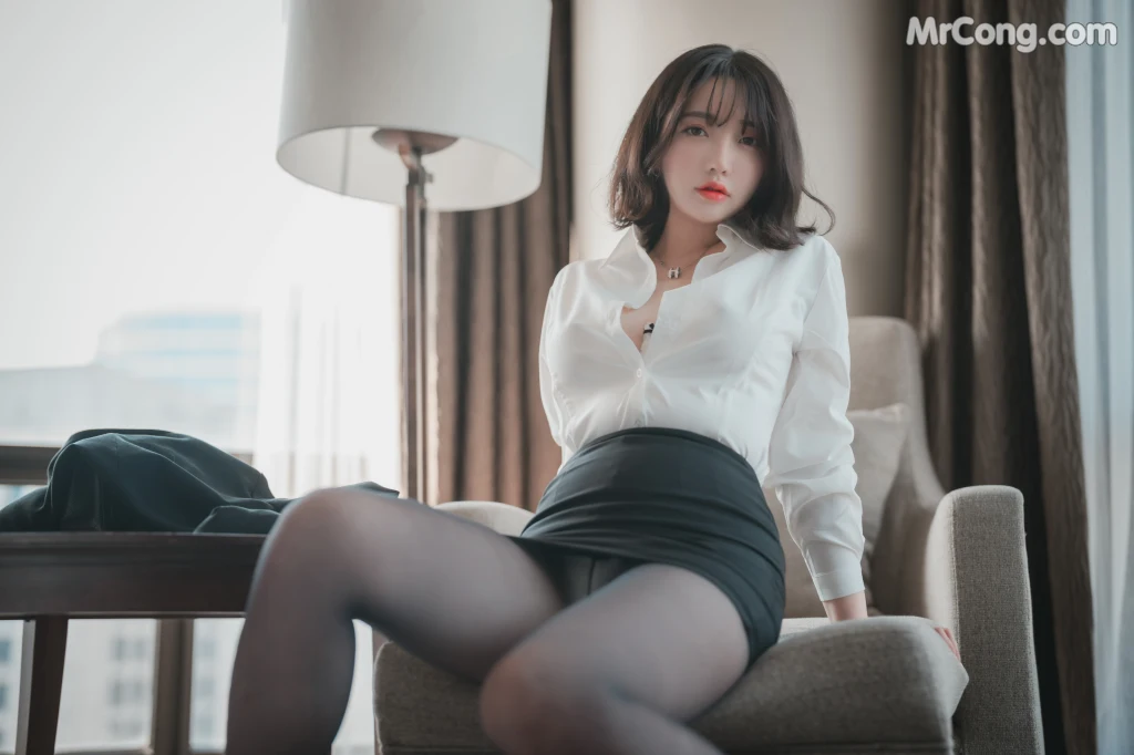 DJAWA Photo – Son Ye-Eun (손예은): “Knotting Class #6” (166 photos)