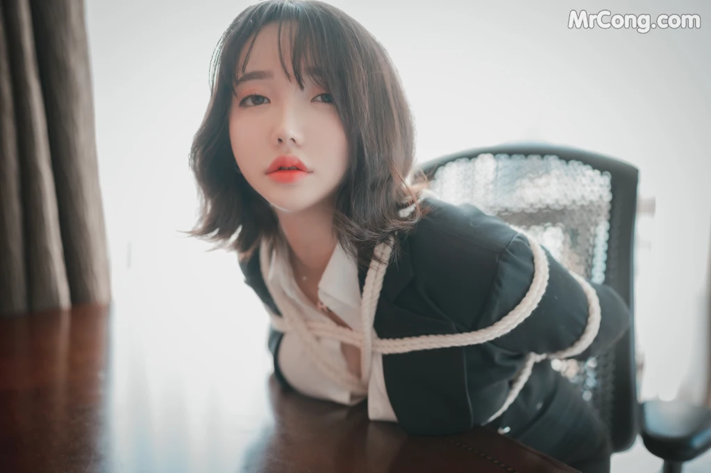 DJAWA Photo – Son Ye-Eun (손예은): “Knotting Class #6” (166 photos) – Page 5