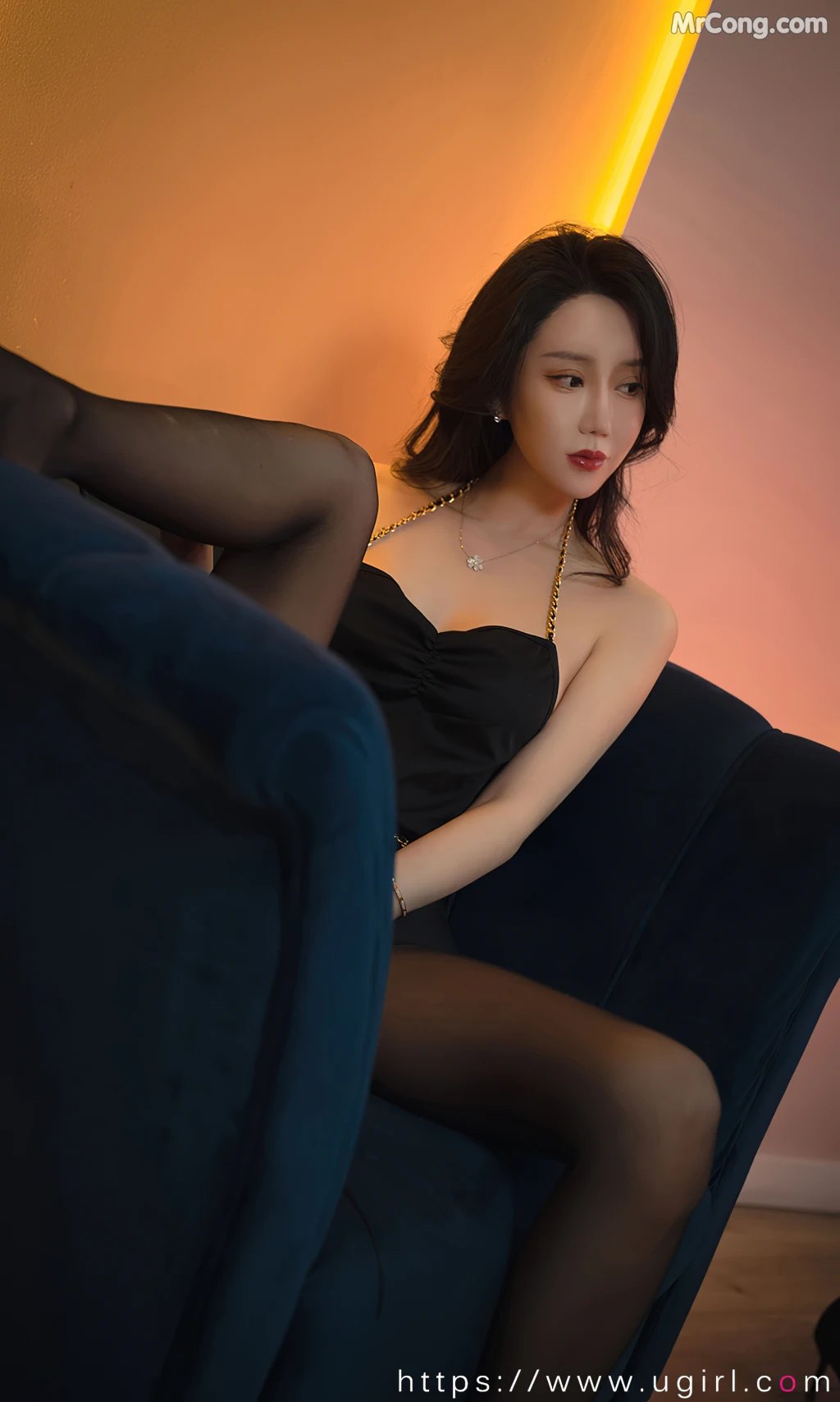 UGIRLS – Ai You Wu App No.2355: Xin Ling (欣凌) (35 photos)