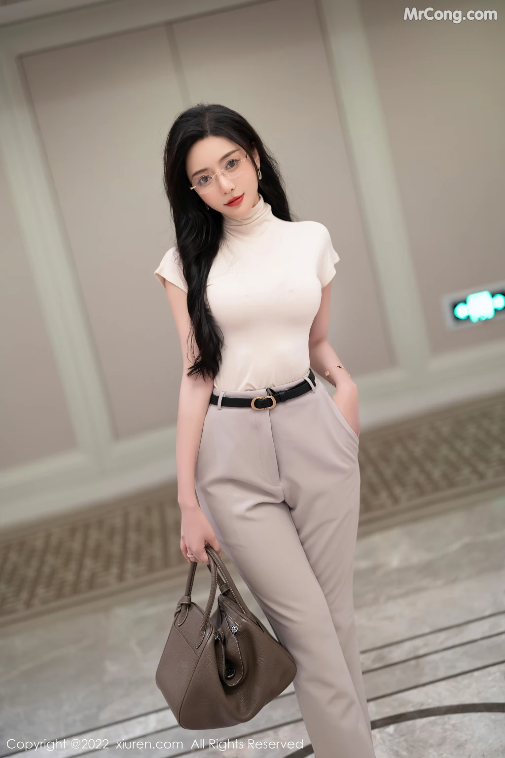 XIUREN No.5015: Yanni (王馨瑶) (109 photos)