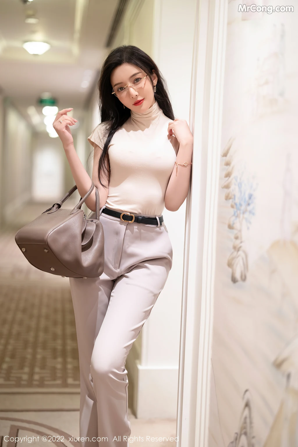 XIUREN No.5015: Yanni (王馨瑶) (109 photos)