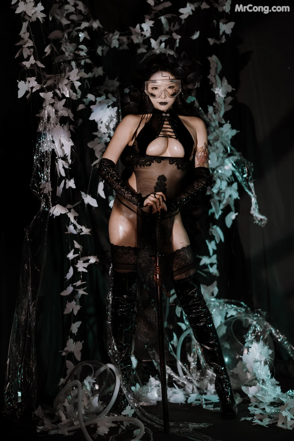 Coser@Xia Xiao Qiu Qiu Qiu (夏小秋秋秋) No.046: 一起玩VR游戏的女友-设定篇 (28 photos)