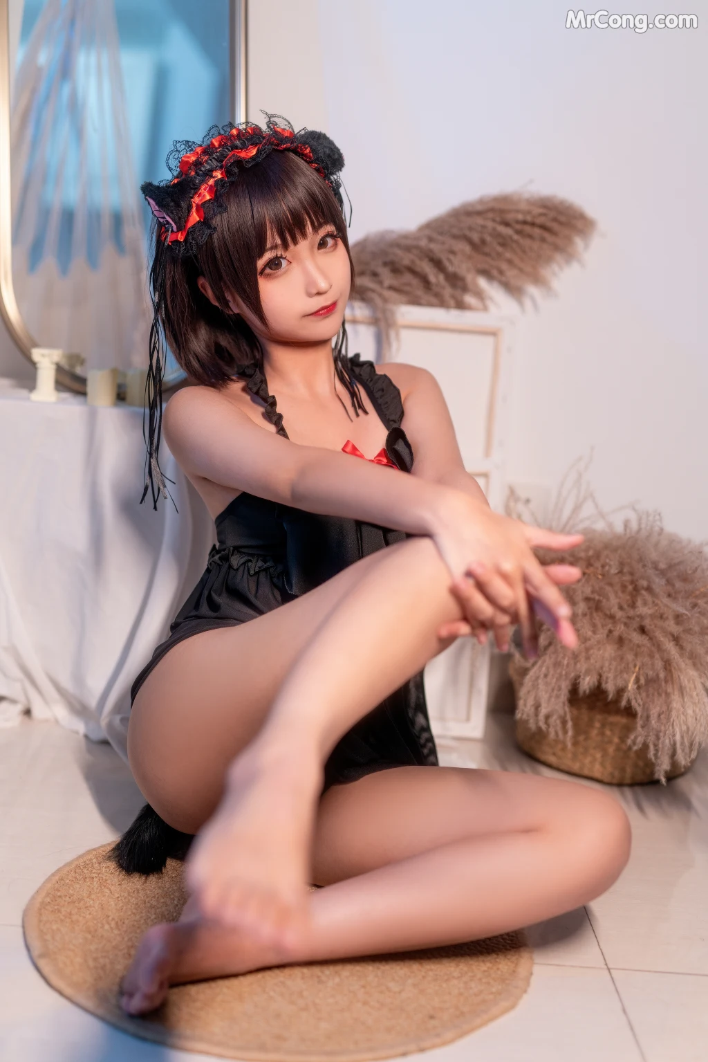Coser@蠢沫沫 (chunmomo) Vol.053: 黑睡裙 (40 photos) – Page 4