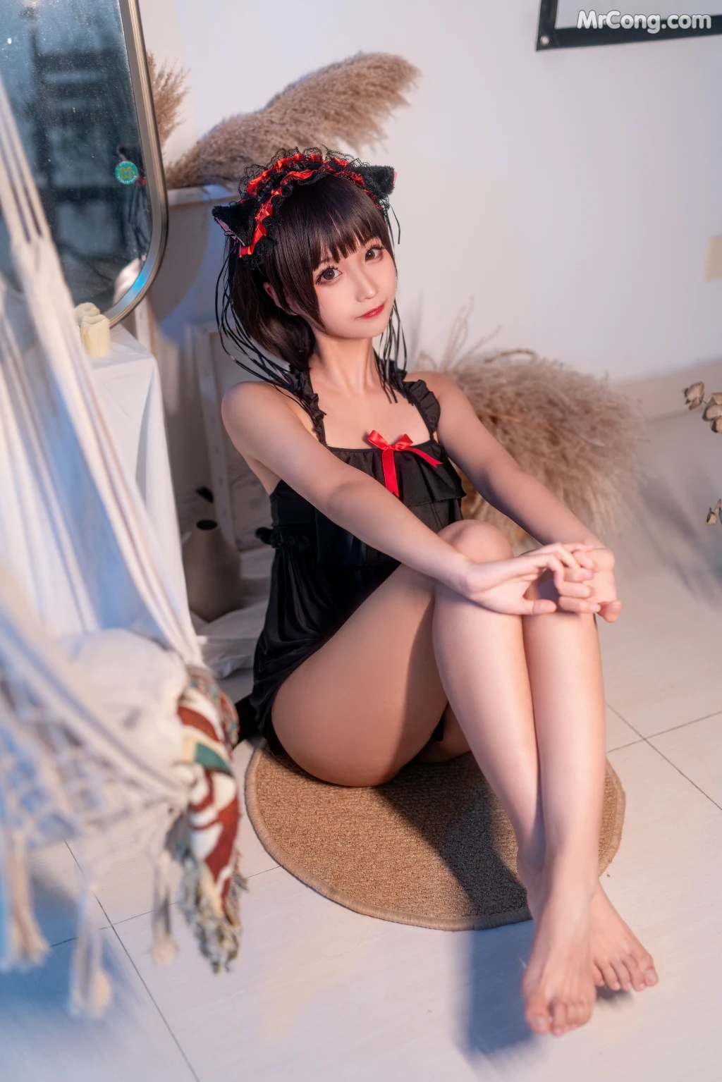 Coser@蠢沫沫 (chunmomo) Vol.053: 黑睡裙 (40 photos) – Page 4