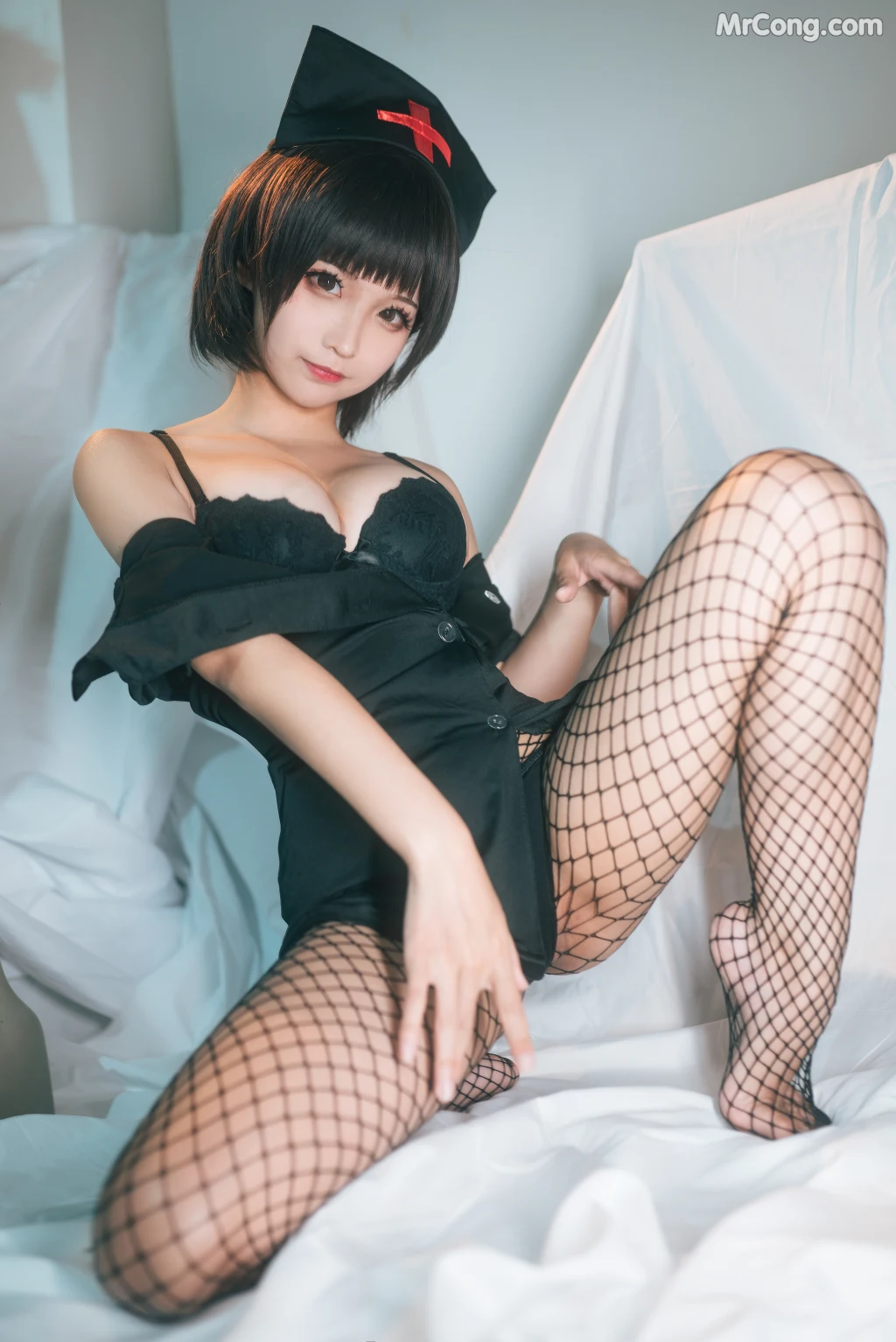 Coser@蠢沫沫 (chunmomo) Vol.054: 护士 (41 photos) – Page 2