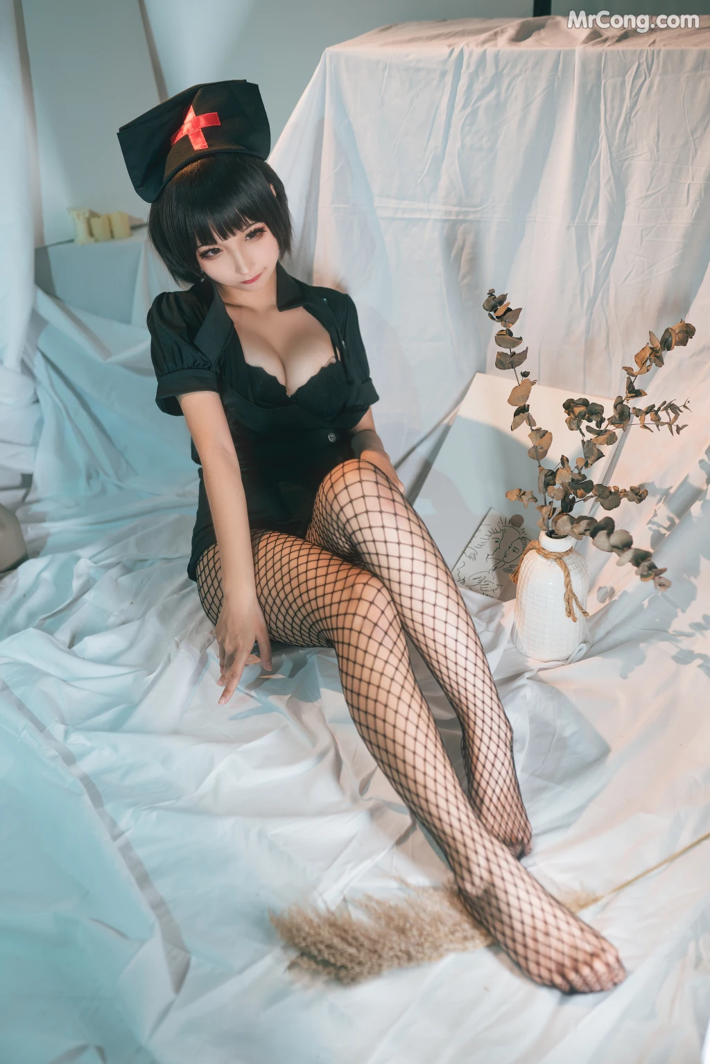Coser@蠢沫沫 (chunmomo) Vol.054: 护士 (41 photos) – Page 4