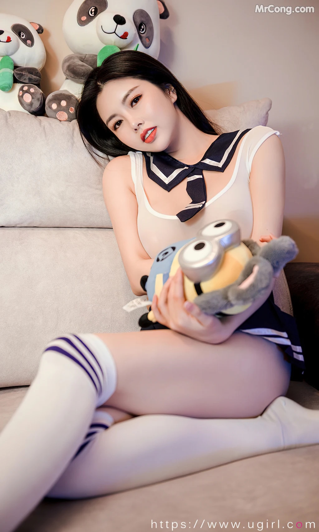 UGIRLS – Ai You Wu App No.2361: Selena (娜露) (35 photos)
