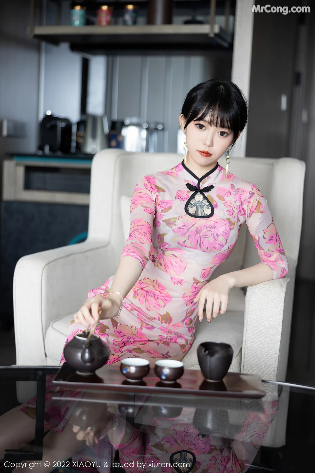XiaoYu Vol.807: 奶瓶 (83 photos) – Page 2