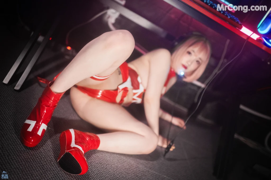 [BLUECAKE] Son Ye-Eun (손예은): Code 002 Mini (88 photos) – Page 4