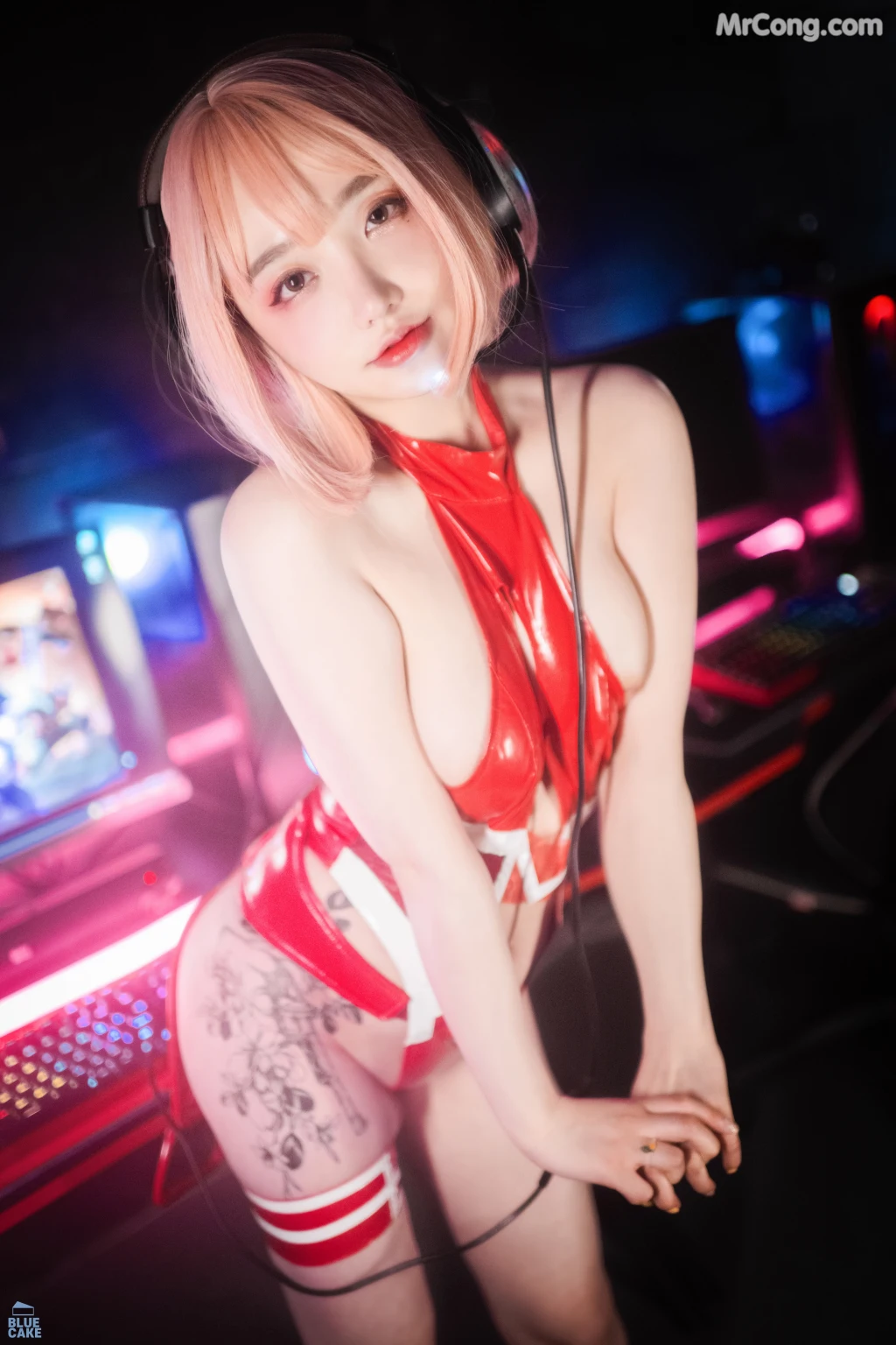 [BLUECAKE] Son Ye-Eun (손예은): Code 002 Mini (88 photos) – Page 5