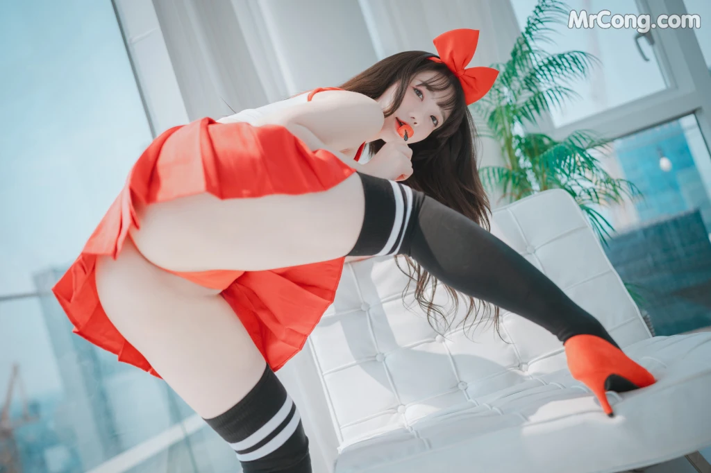 DJAWA Photo – Son Ye-Eun (손예은): “Strawbeery Girl” (152 photos) – Page 2