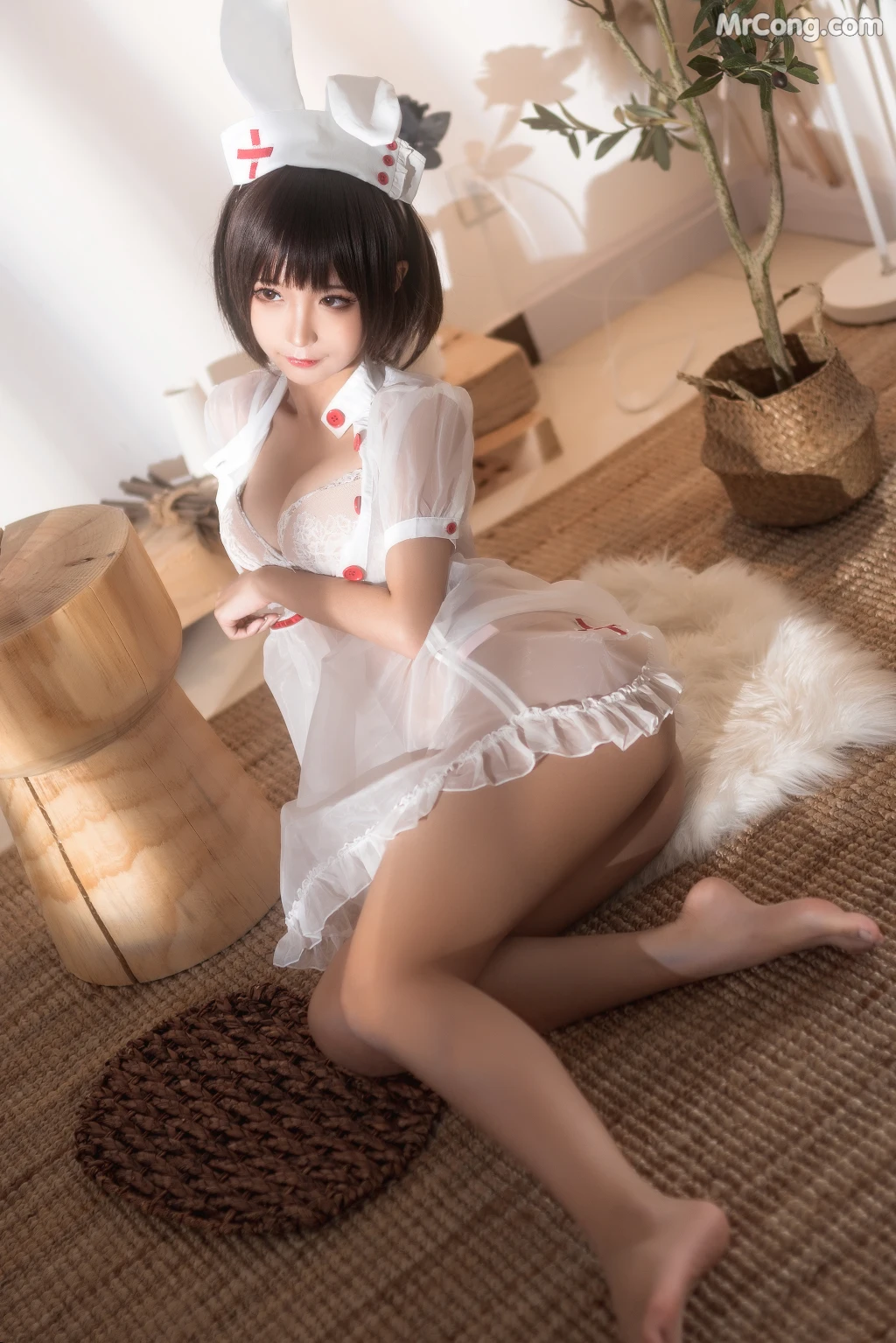 Coser@蠢沫沫 (chunmomo) Vol.059: 透明护士 (60 photos)