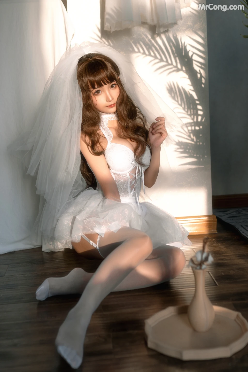 Coser@蠢沫沫 (chunmomo) Vol.060: 婚纱 (42 photos)