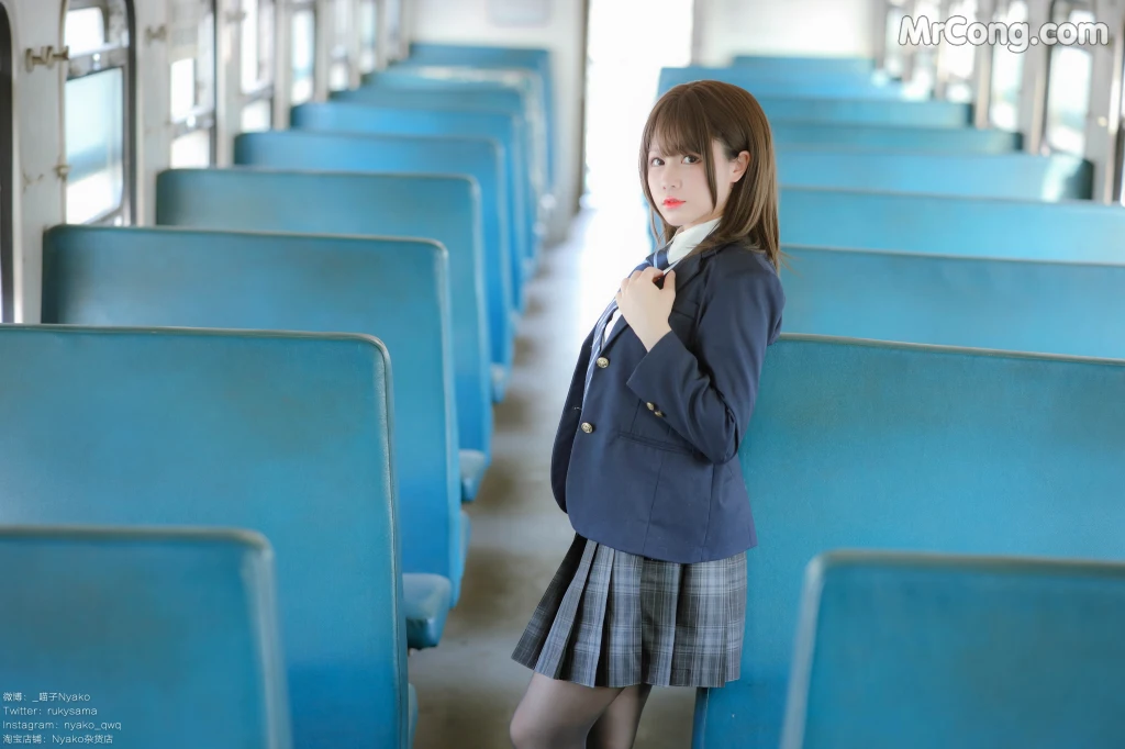 Coser@Nyako喵子: 列车 JK (80 photos + 1 video) – Page 3
