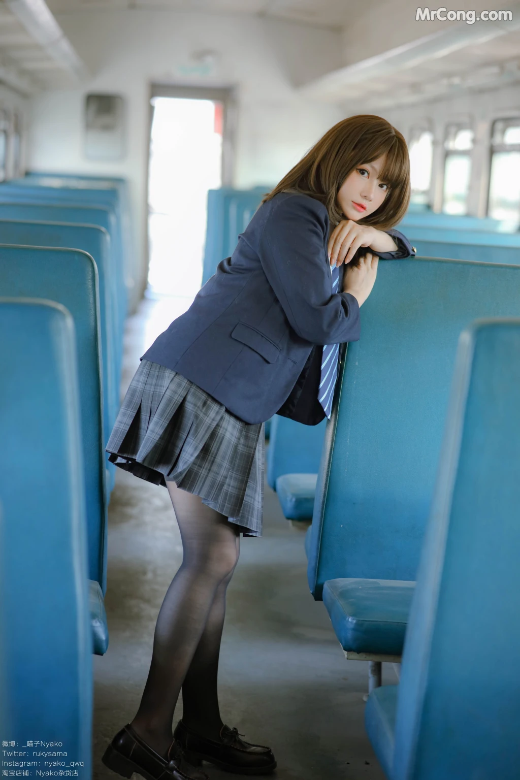 Coser@Nyako喵子: 列车 JK (80 photos + 1 video) – Page 3