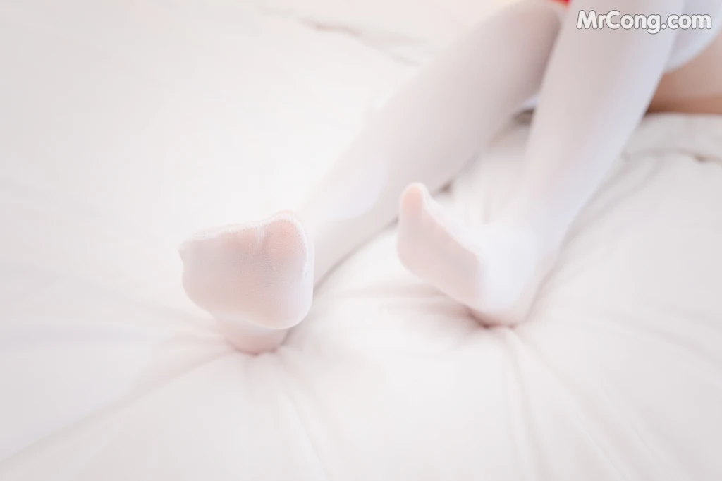 Coser@神楽坂真冬 Vol.022: 未体验少女 (150 photos) – Page 8