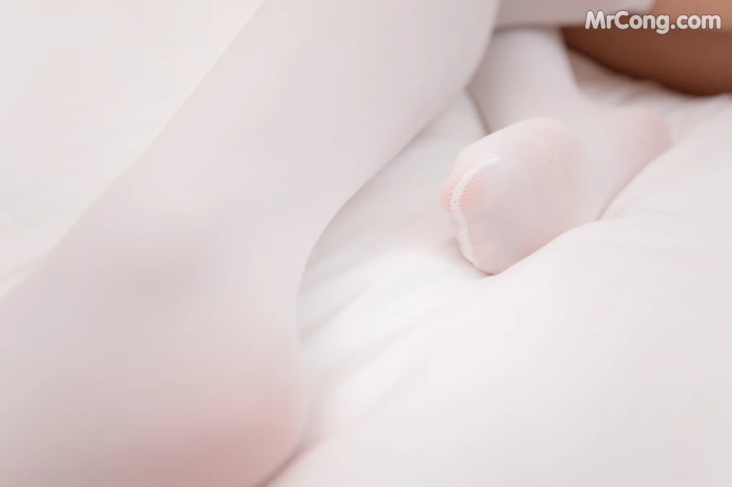 Coser@神楽坂真冬 Vol.022: 未体验少女 (150 photos) – Page 10