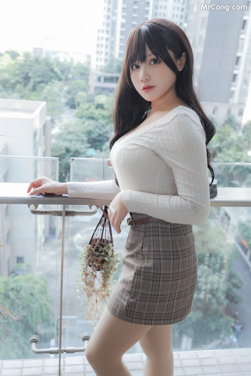 Coser@Nyako喵子: 人妻本 (87 photos + 1 video)