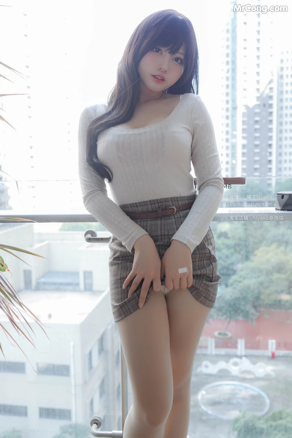 Coser@Nyako喵子: 人妻本 (87 photos + 1 video)
