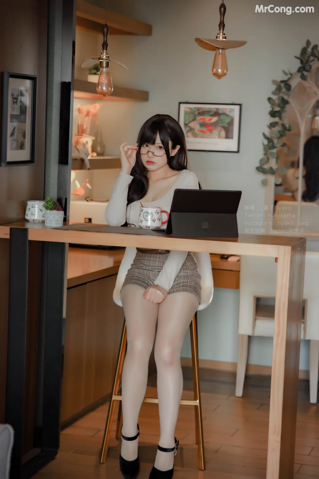 Coser@Nyako喵子: 人妻本 (87 photos + 1 video) – Page 3