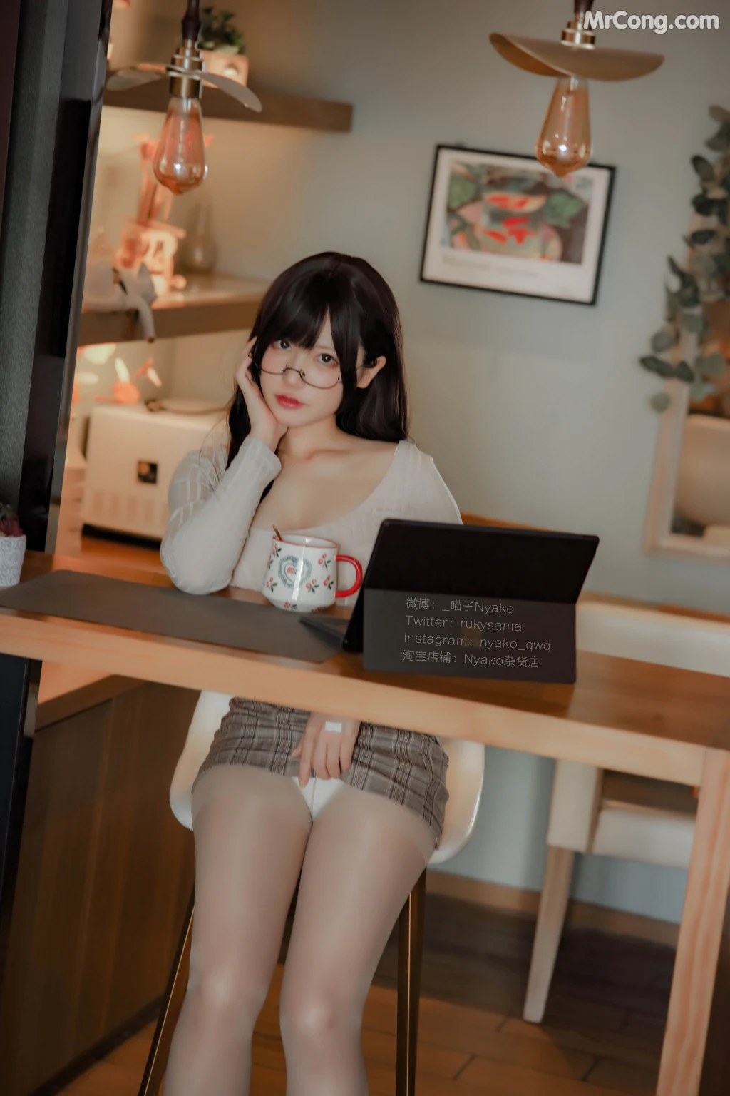 Coser@Nyako喵子: 人妻本 (87 photos + 1 video) – Page 4