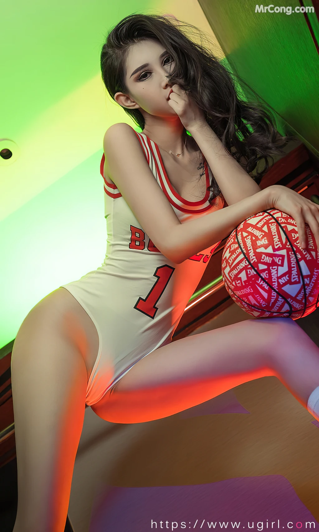 UGIRLS – Ai You Wu App No.2364: 葛征Model (35 photos)