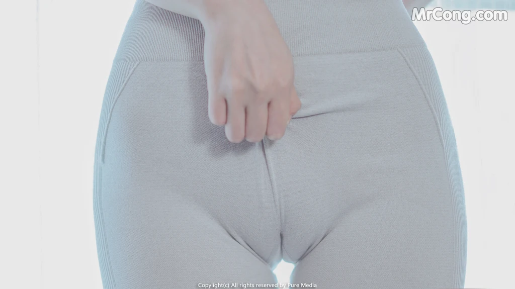 Pure Media Vol.103: Uhye (이유혜) (103 photos)