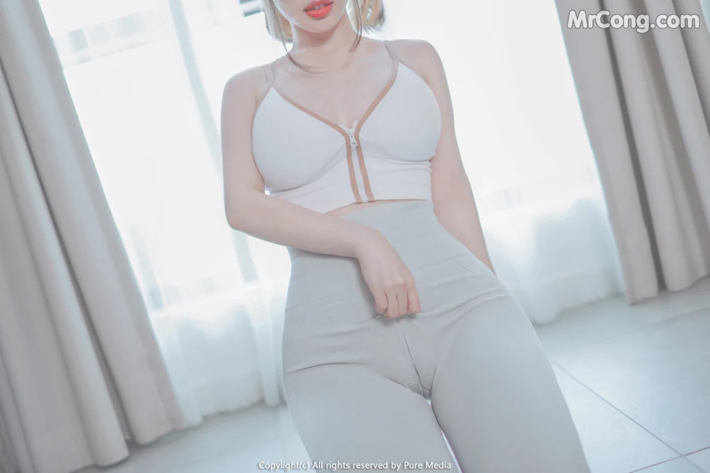 Pure Media Vol.103: Uhye (이유혜) (103 photos) – Page 3