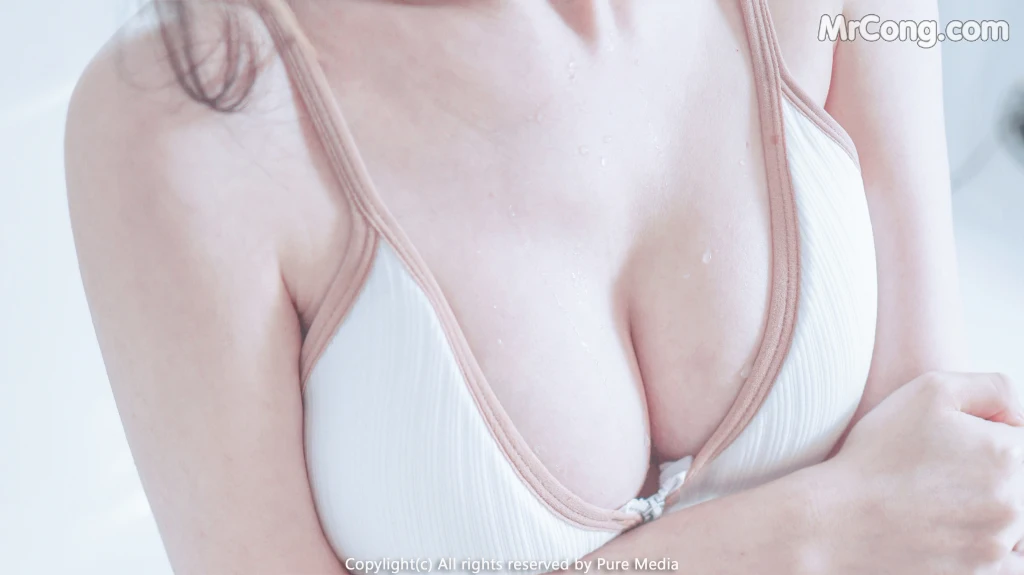 Pure Media Vol.103: Uhye (이유혜) (103 photos) – Page 6