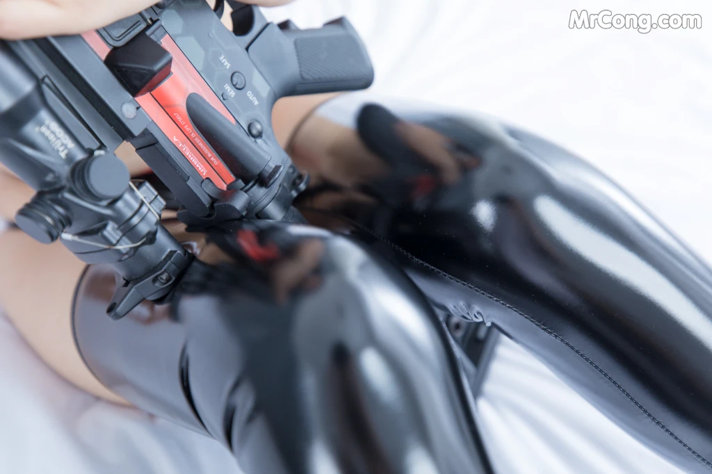 Coser@神楽坂真冬 Vol.025: デンジャラスフラワーｆ (150 photos) – Page 4