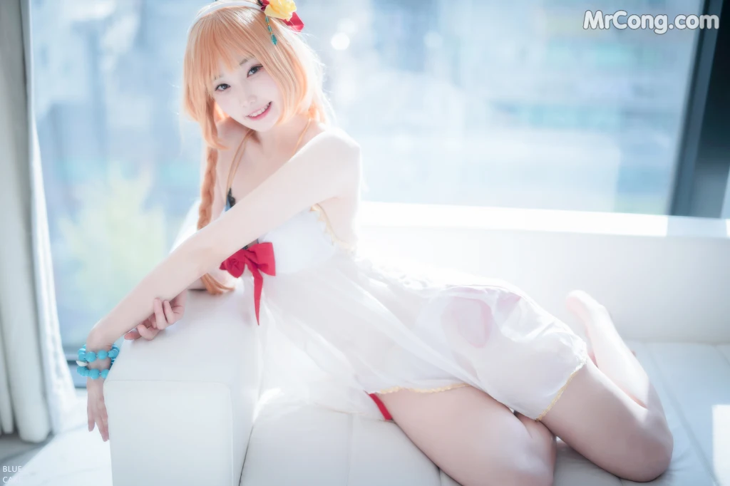 [BLUECAKE] Bambi (밤비): Dive Into You (89 photos)